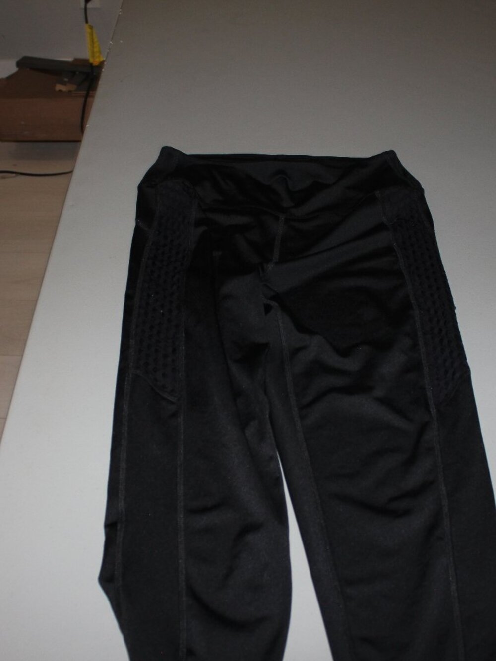Black La Senza Athletic Capris Size Large